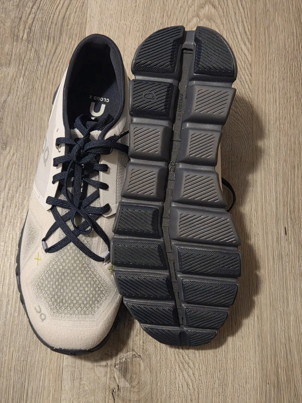 On Women's Cloud X 3 Sneakers, Orchid/Iron, 9.5 US